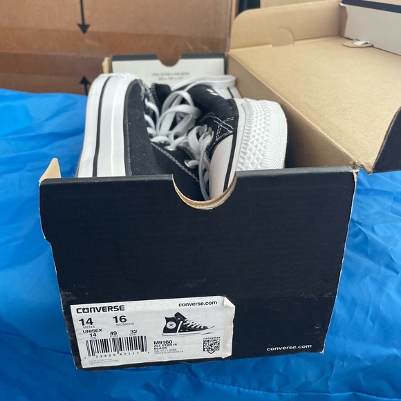 Converse Monochrome High-Top Sneakers Mens Size 14 - Picture 2 of 6